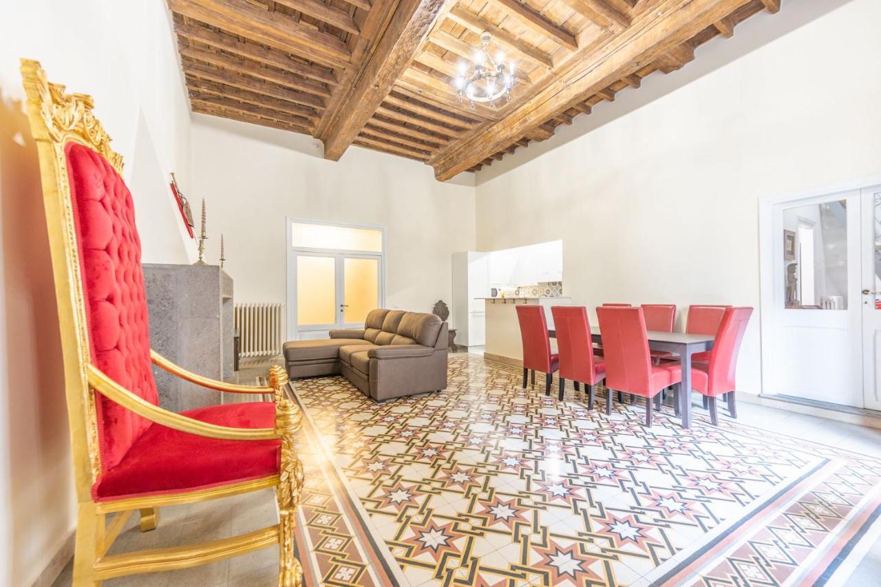 The House Of Thrones Daire Viterbo Dış mekan fotoğraf